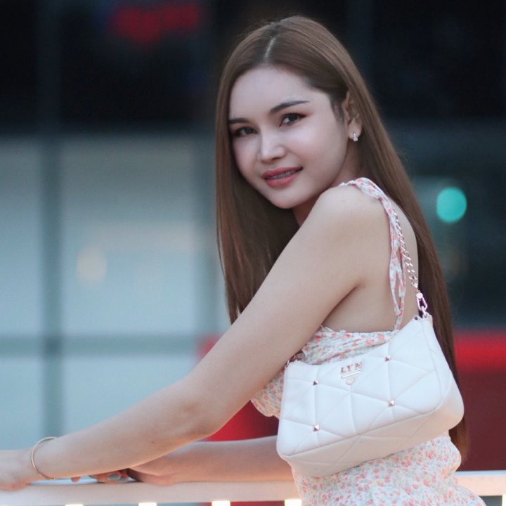 ⍤𝖎ᗩ𝖒༄ATOMMIE🍼(BIGO ID: Noo_atommie) | BIGO LIVE