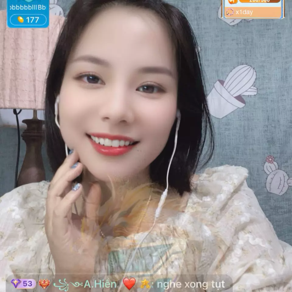 Watch 小野猫 Live Stream on BIGO LIVE