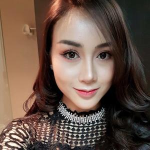 Watch Bella💦 Live Stream on BIGO LIVE
