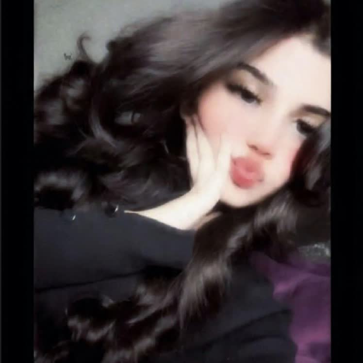 Watch 羊羊很变太🐑（休息中） Live Stream on BIGO LIVE