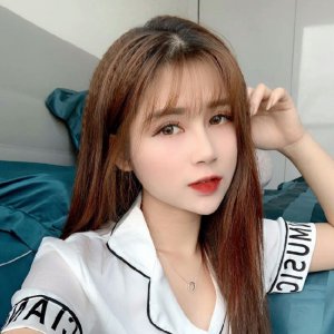 Watch Ánh Ngọc 2k4 Live Stream on BIGO LIVE