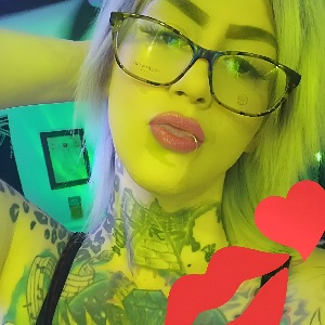 Watch 💰Bliss Lvxx💕 Live Stream on BIGO LIVE