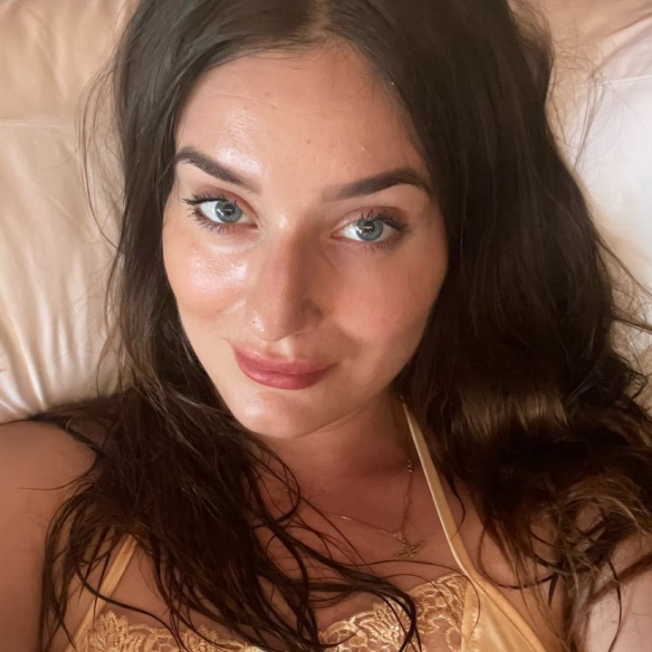 momstachsex com nikki hearts