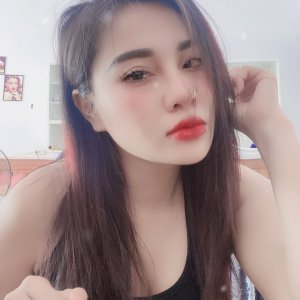 Watch ɦųệ bella Live Stream on BIGO LIVE