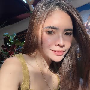 Watch BabyLee ˢˢ 🕊李宝 Live Stream on BIGO LIVE