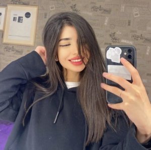 Watch Miss Bella 😏 Live Stream on BIGO LIVE