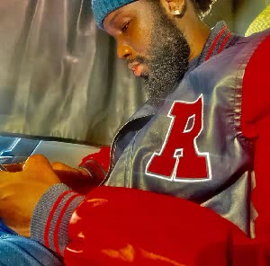 come chill and vibe with O