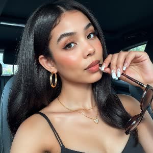 Miss Kris  🐲 Live Stream