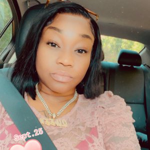 Watch QueenLock🔒👑🖤 Live Stream on BIGO LIVE