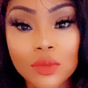 Watch 🪂Ms. Monroe😎 Live Stream on BIGO LIVE